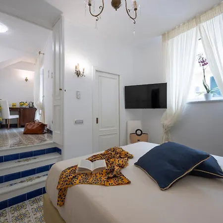 Residenza Luce Hotel 3*