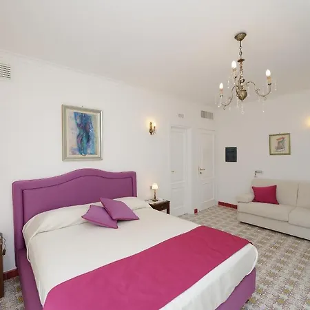 Residenza Luce Hotell 3*