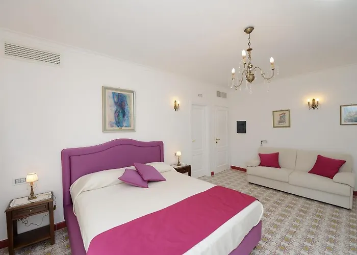 Residenza Luce Hotel 3*