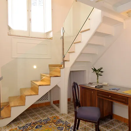 酒店 卢斯公寓 3*