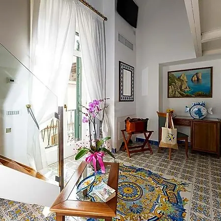 Residenza Luce 3*