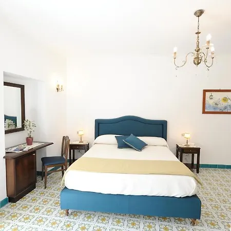 Residenza Luce Hotell 3*