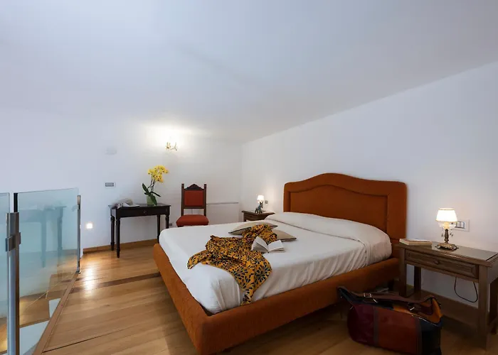 Residenza Luce Hotel 3*